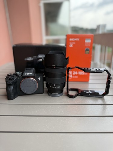 Sony a7iv - (11200, circa)